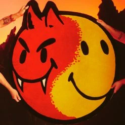Market SMILEY GOOD VS EVIL RUG SMILEY®