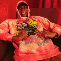 MARKET TOPS SMILEY LOOK AT THE BRIGHT SIDE TIE-DYE HOODIE